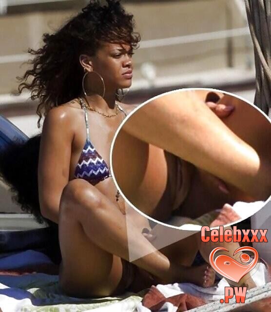 Rihanna naked pussy