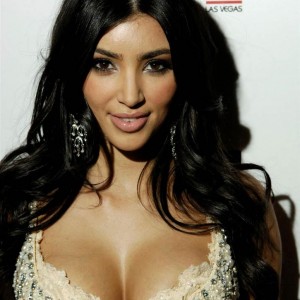 Kim Kardashian hot